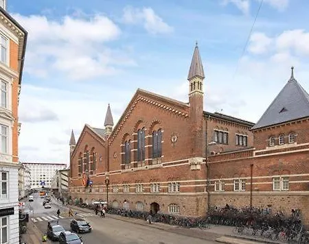 Authentic Copenhagen! 1st Floor, 2 X Doub Bed, Fully Furnishd, Check In 3 Pm - 3 Am Apartment