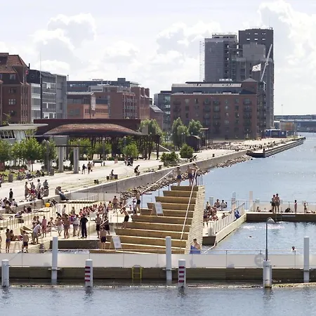 Authentic Copenhagen! 1st Floor, 2 X Doub Bed, Fully Furnishd, Check In 3 Pm - 3 Am Apartment