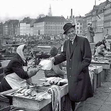 Authentic Copenhagen! 1st Floor, 2 X Doub Bed, Fully Furnishd, Check In 3 Pm - 3 Am Apartment Copenhagen