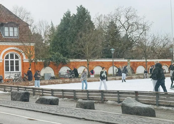 Authentic Copenhagen! 1st Floor, 2 X Doub Bed, Fully Furnishd, Check In 3 Pm - 3 Am * Kopenhagen