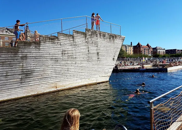 Authentic Copenhagen! 1st Floor, 2 X Doub Bed, Fully Furnishd, Check In 3 Pm - 3 Am Appartement Kopenhagen