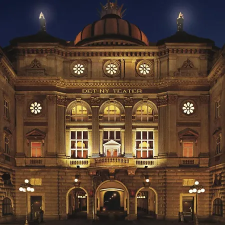 Authentic Copenhagen! 1st Floor, 2 X Doub Bed, Fully Furnishd, Check In 3 Pm - 3 Am