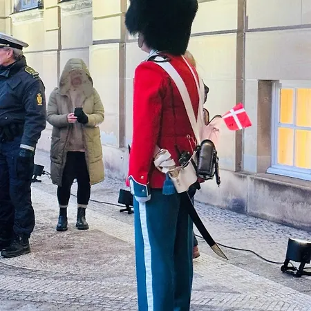 Authentic Copenhagen! 1st Floor, 2 X Doub Bed, Fully Furnishd, Check In 3 Pm - 3 Am コペンハーゲン