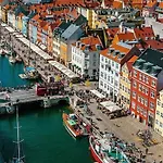 Authentic Copenhagen! 1st Floor, 2 X Doub Bed, Fully Furnishd, Check In 3 Pm - 3 Am Apartmán *